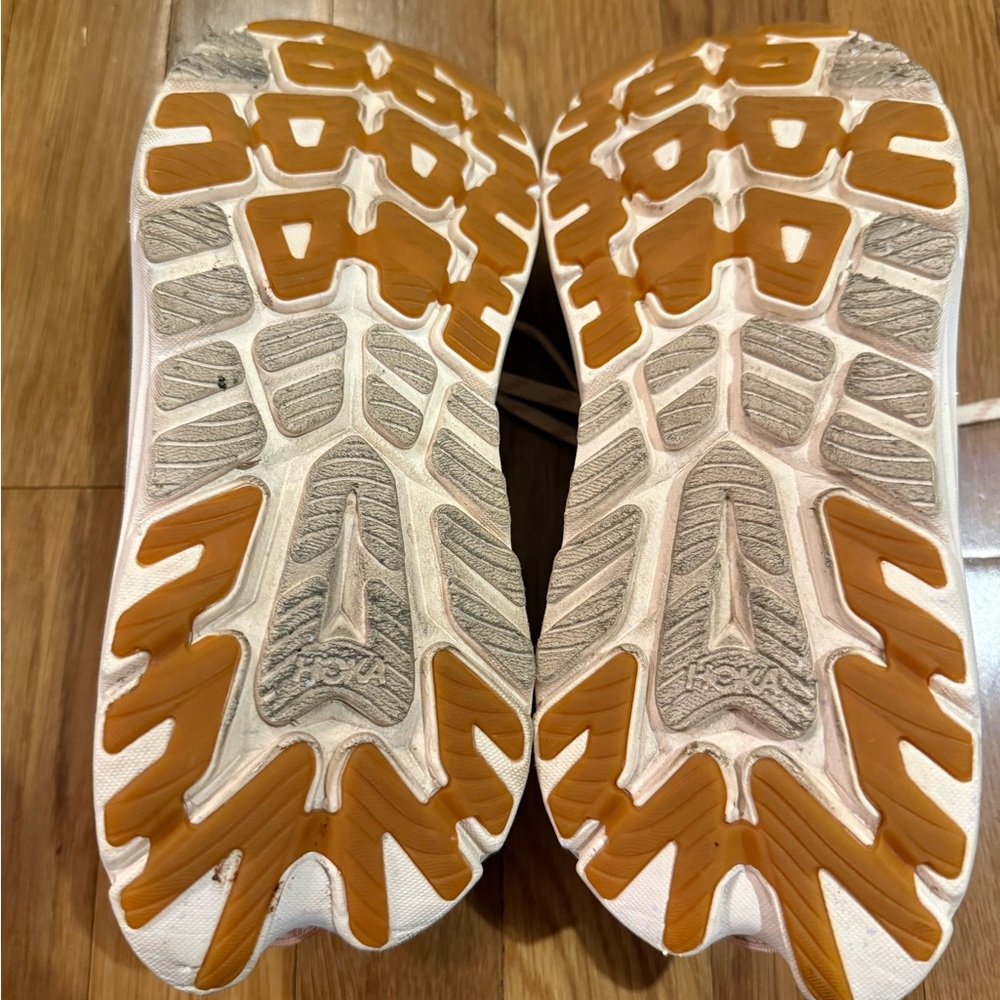 Hoka Women's Cream and Pink Sneakers - Picture 4 of 7
